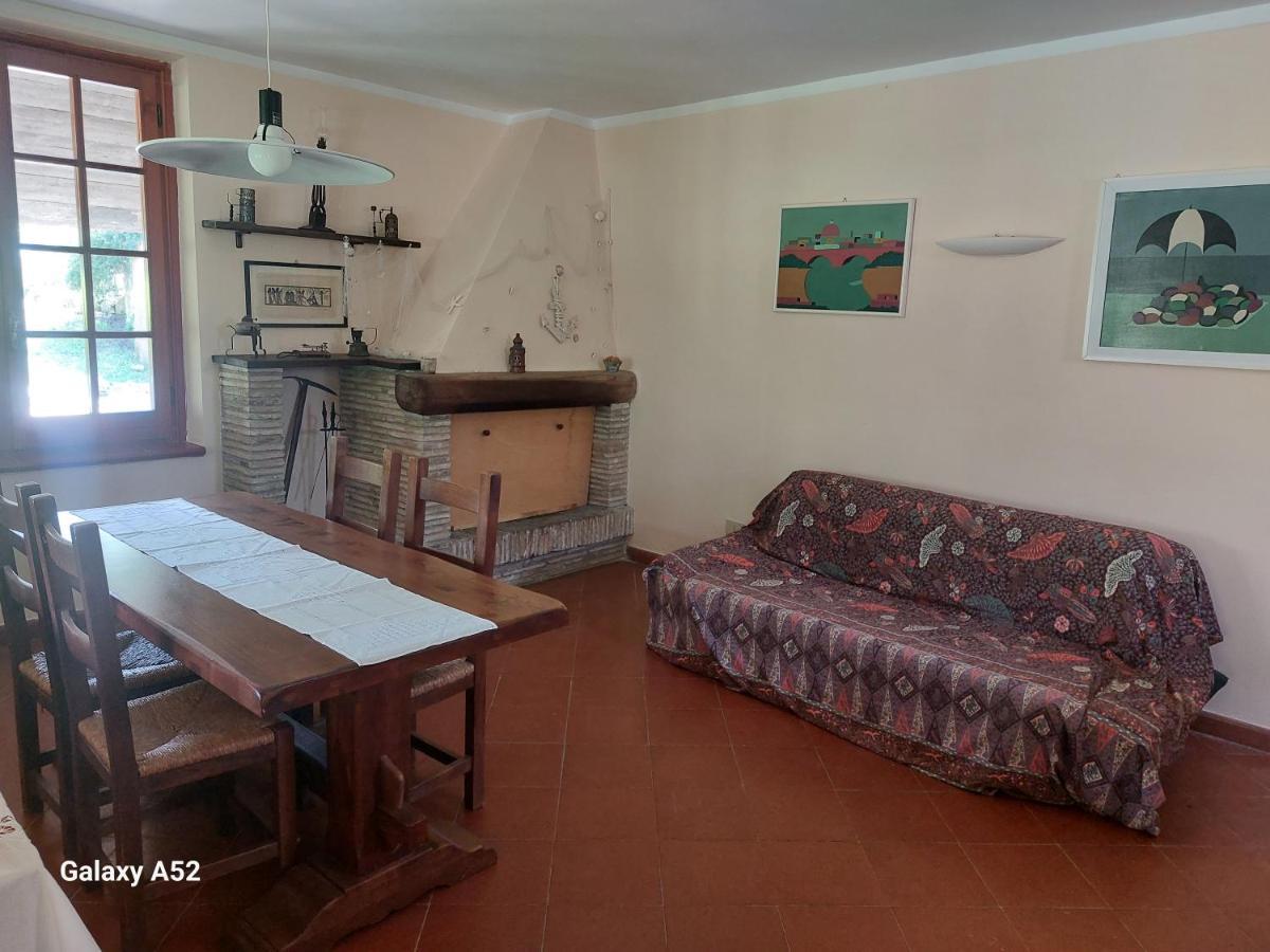 Appartement Al Lago Nel Verde à Piediluco Extérieur photo