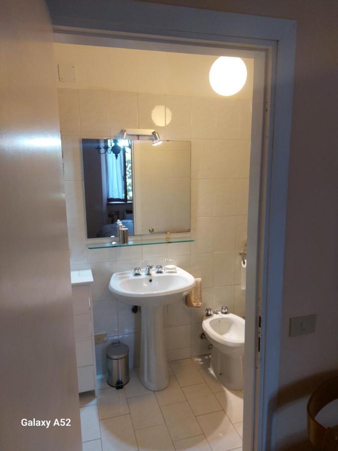 Appartement Al Lago Nel Verde à Piediluco Extérieur photo